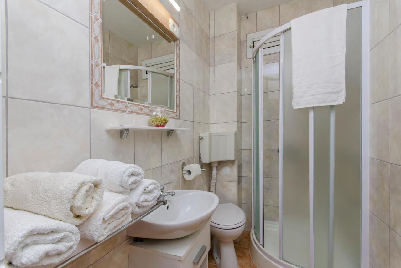 Fima Centar Stobrec Apartman Split Kültér fotó